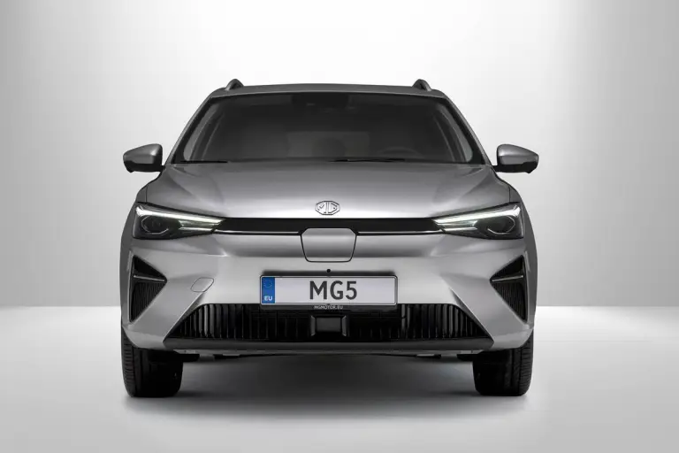 MG5 Electric - 33