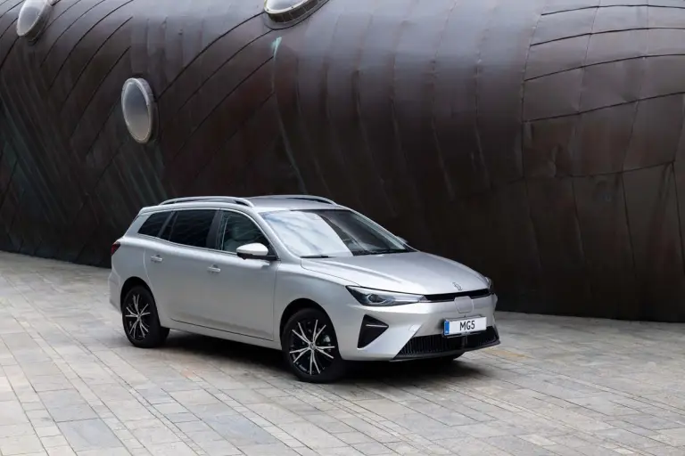 MG5 Electric - 36