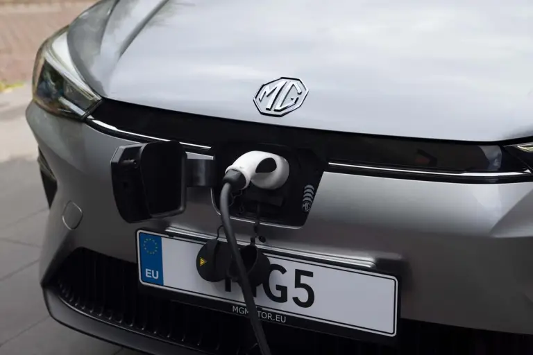 MG5 Electric - 34