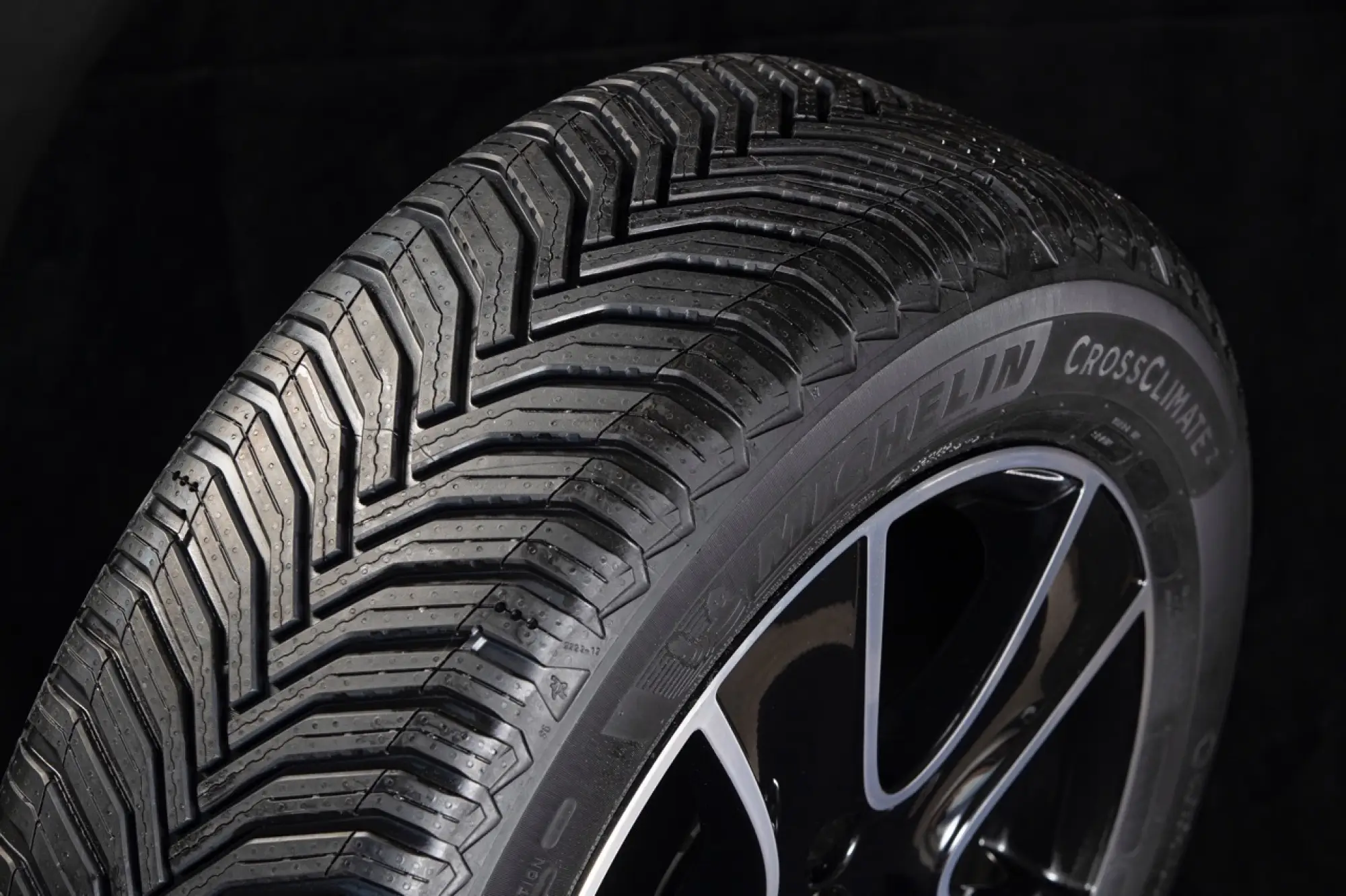 Michelin CrossClimate 2 - Foto ufficiali - 1