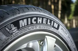 Michelin Pilot Sport 4 - 9