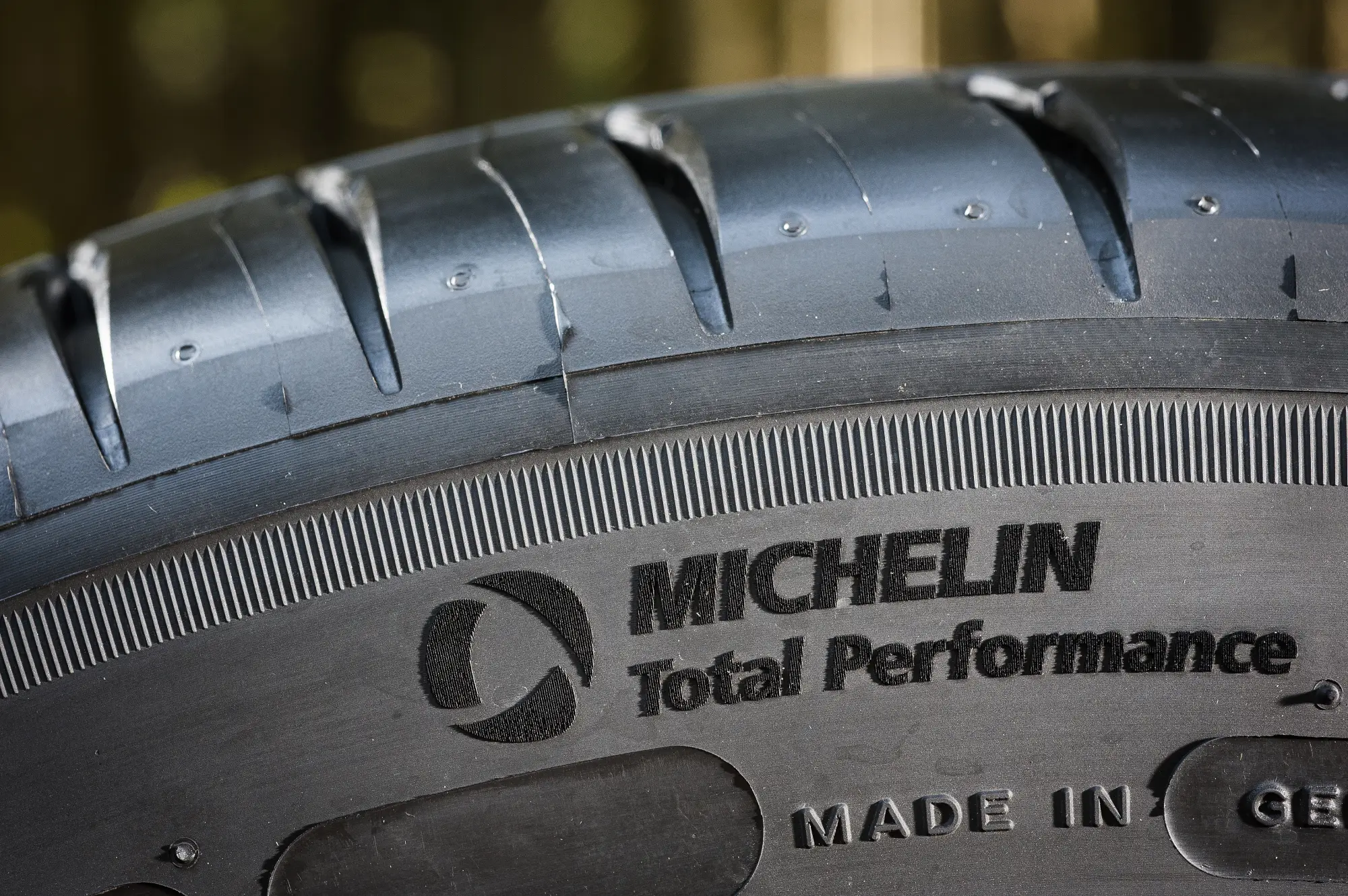 Michelin Pilot Sport 4 - 13