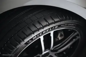 Michelin Pilot Sport 5 e Primacy 4 Plus - 6