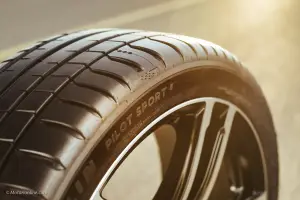 Michelin Pilot Sport 5 e Primacy 4 Plus - 7