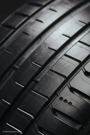 Michelin Pilot Sport 5 e Primacy 4 Plus - 11