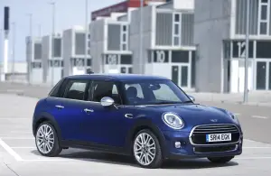 MINI 5 porte - Foto ufficiali