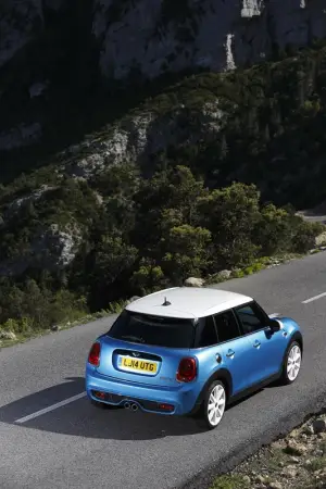 MINI 5 porte - Foto ufficiali