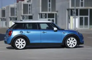 MINI 5 porte - Foto ufficiali