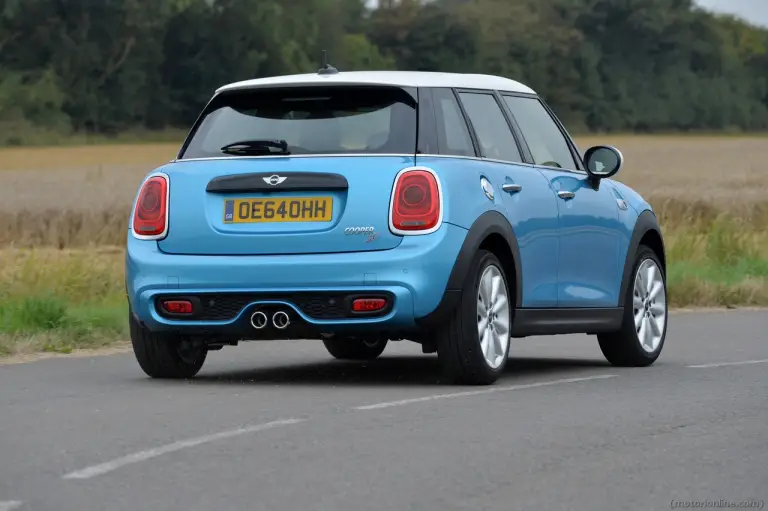 MINI 5 porte - 111