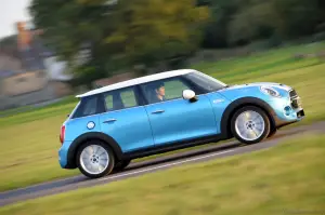 MINI 5 porte