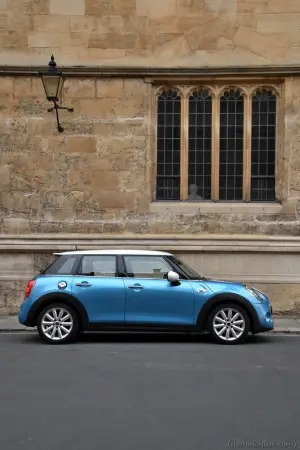 MINI 5 porte