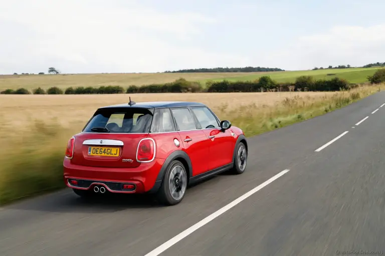 MINI 5 porte - 172