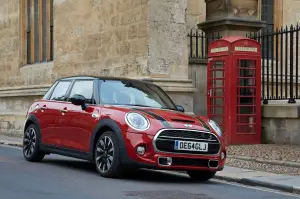 MINI 5 porte