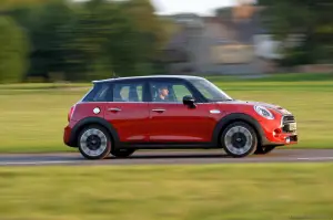 MINI 5 porte - 222