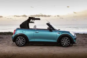 MINI Cabrio 2016