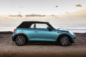 MINI Cabrio 2016