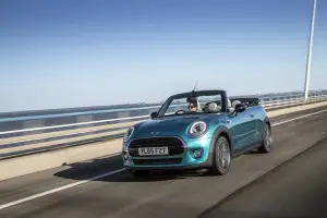 MINI Cabrio 2016