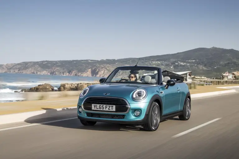 MINI Cabrio 2016 - 16