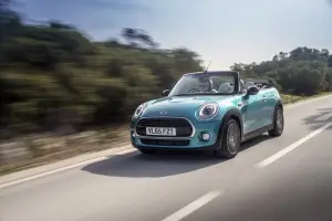 MINI Cabrio 2016 - 23