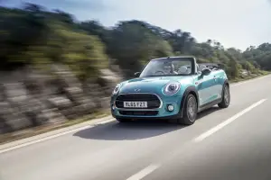 MINI Cabrio 2016 - 24