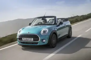 MINI Cabrio 2016 - 26