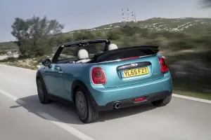 MINI Cabrio 2016