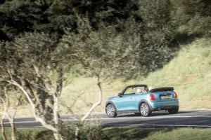 MINI Cabrio 2016