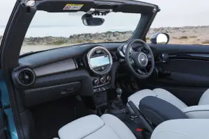 MINI Cabrio 2016