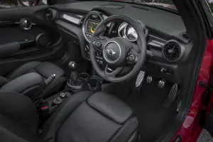 MINI Cabrio 2016