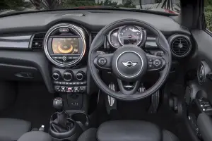 MINI Cabrio 2016 - 88