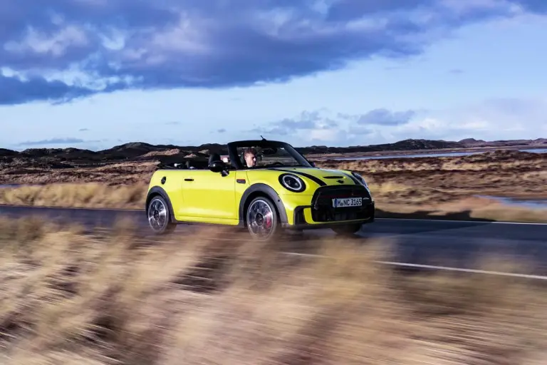Mini Cabrio 2021 - 9