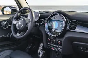 Mini Cabrio 2021 - 60
