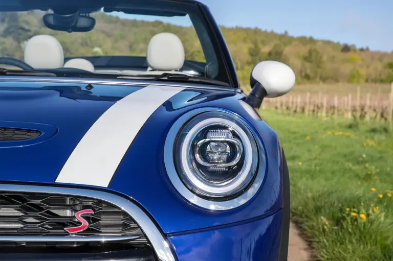 Mini Cabrio 25th Anniversary - 28