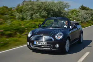 MINI Cabrio e Roadster - Foto ufficiali 2013