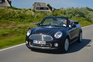 MINI Cabrio e Roadster - Foto ufficiali 2013