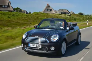 MINI Cabrio e Roadster - Foto ufficiali 2013