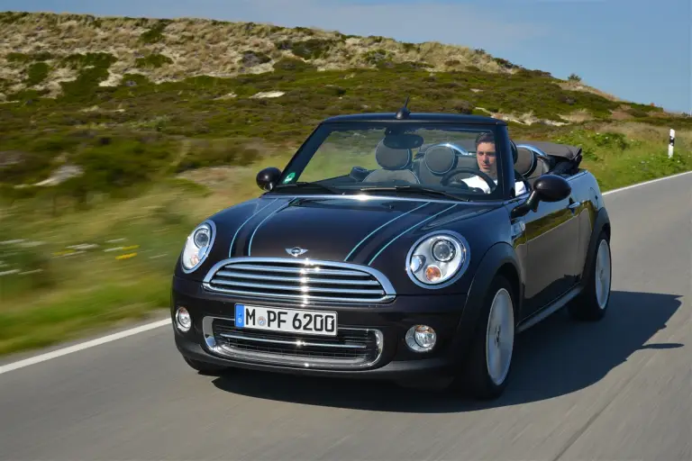 MINI Cabrio e Roadster - Foto ufficiali 2013 - 31