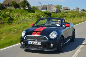 MINI Cabrio e Roadster - Foto ufficiali 2013