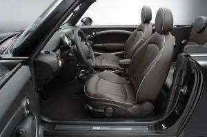 Mini Cabrio Highgate - 17