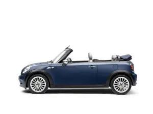 MINI Cabrio - il modello negli anni