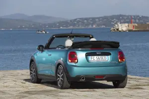 MINI Cabrio MY 2016 - 13