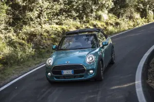 MINI Cabrio MY 2016 - 16