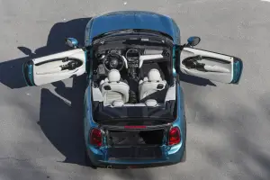 MINI Cabrio MY 2016 - 18