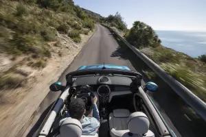 MINI Cabrio MY 2016 - 20