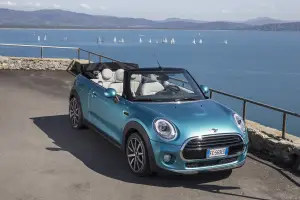 MINI Cabrio MY 2016 - 22