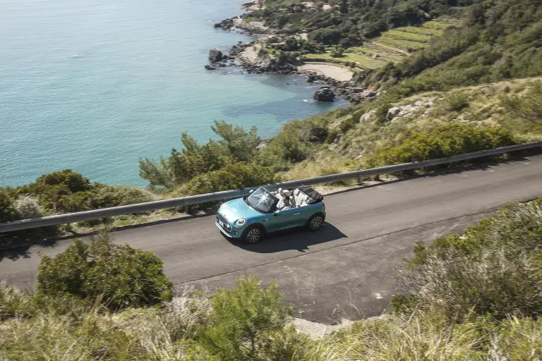 MINI Cabrio MY 2016 - 6