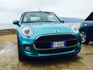 MINI Cabrio MY2016 - 15