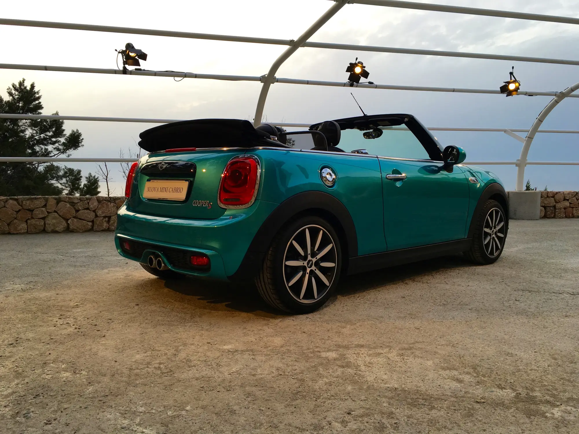 MINI Cabrio MY2016 - 4