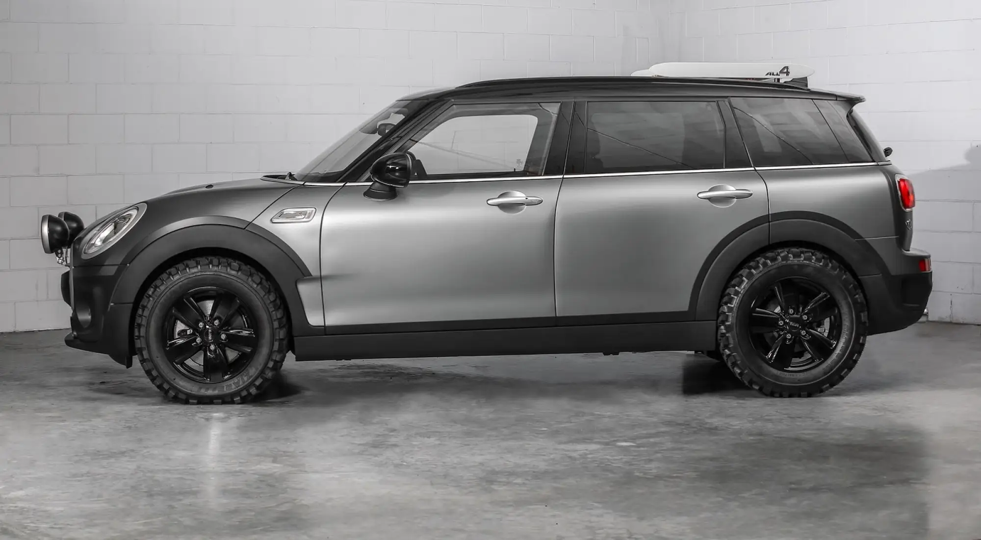 MINI Clubman ALL4 Scrambler Concept - 2