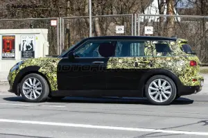 MINI Clubman Cooper e Cooper S con JCW styling kit - Foto spia 24-03-2015 - 5